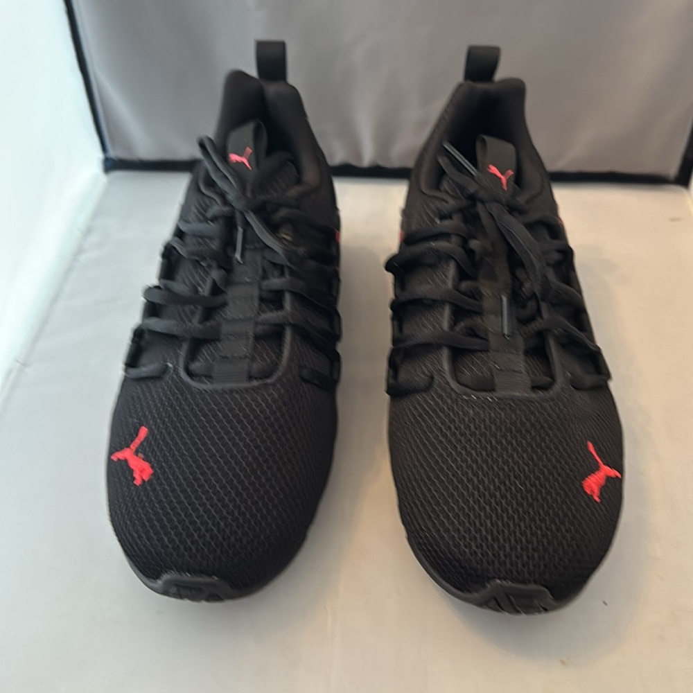 Puma Black and Red Athletic Shoes with Breathable Mesh size 7 men’s